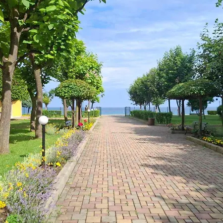 студио релакс, Апартаменты Ахелой