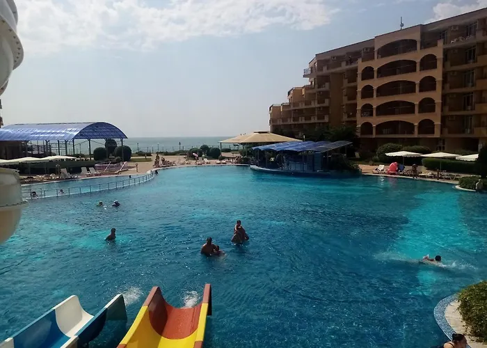 студио релакс, Apartment Aheloy